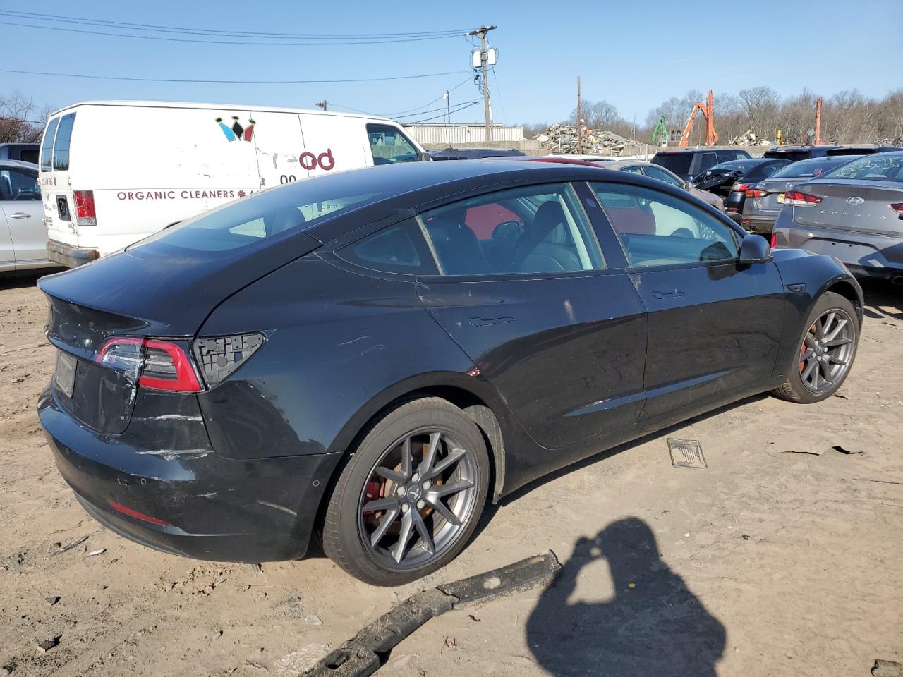 Photo 2 VIN: 5YJ3E1EBXMF858744 - TESLA MODEL 3 