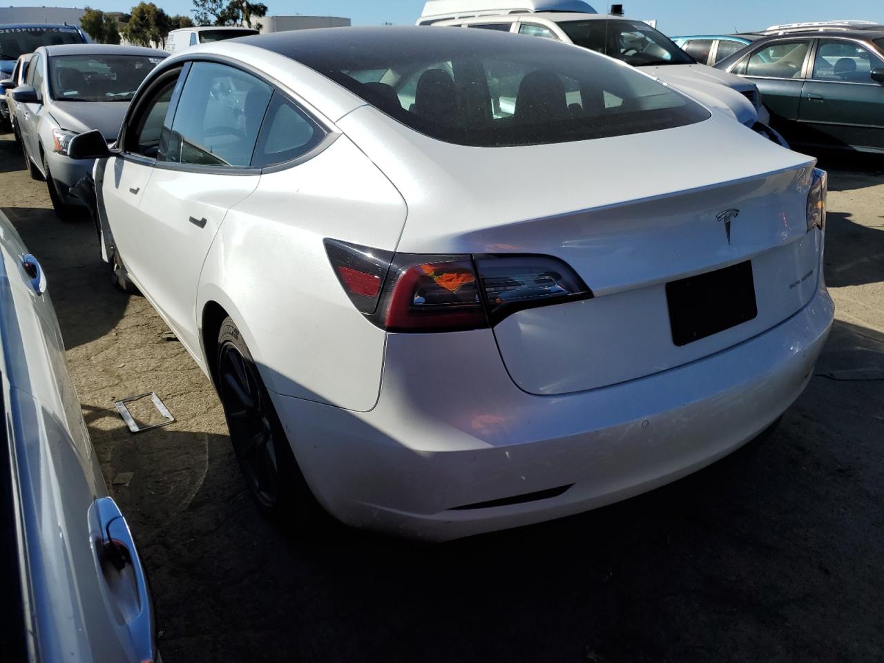 Photo 1 VIN: 5YJ3E1EBXMF879660 - TESLA MODEL 3 