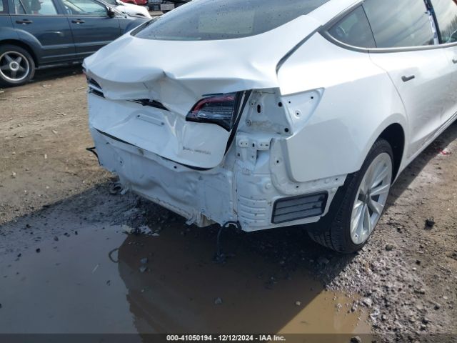 Photo 5 VIN: 5YJ3E1EBXMF999202 - TESLA MODEL 3 