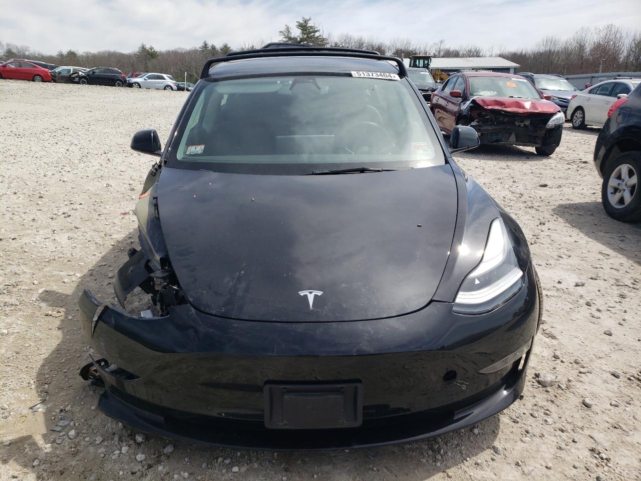 Photo 4 VIN: 5YJ3E1EBXNF113588 - TESLA MODEL 3 