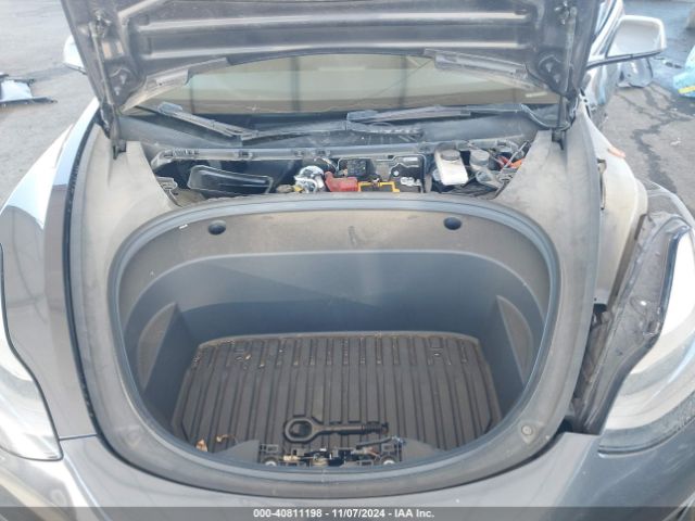 Photo 9 VIN: 5YJ3E1EBXNF124073 - TESLA MODEL 3 