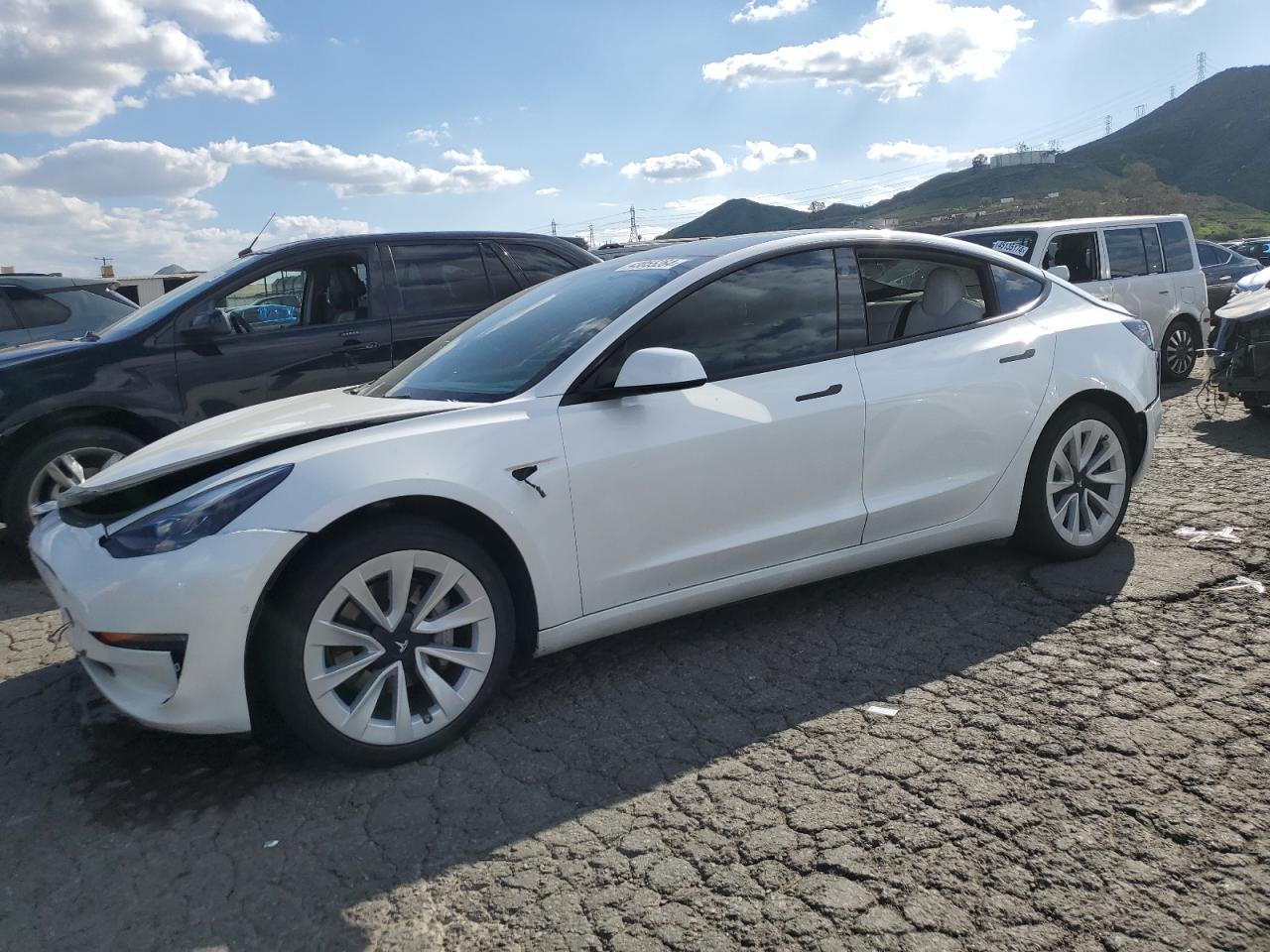 Photo 0 VIN: 5YJ3E1EBXNF129967 - TESLA MODEL 3 