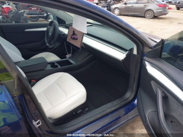 Photo 4 VIN: 5YJ3E1EBXNF182068 - TESLA MODEL 3 