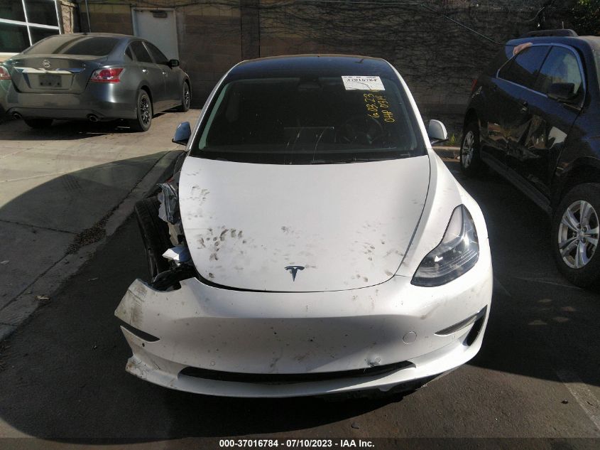 Photo 11 VIN: 5YJ3E1EBXNF210256 - TESLA MODEL 3 