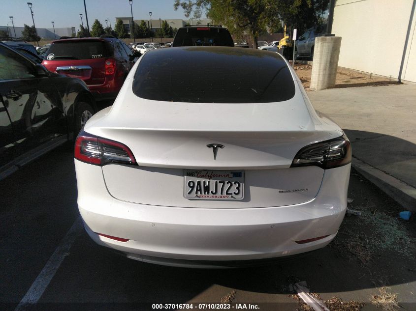 Photo 15 VIN: 5YJ3E1EBXNF210256 - TESLA MODEL 3 