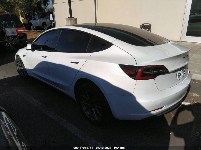 Photo 2 VIN: 5YJ3E1EBXNF210256 - TESLA MODEL 3 