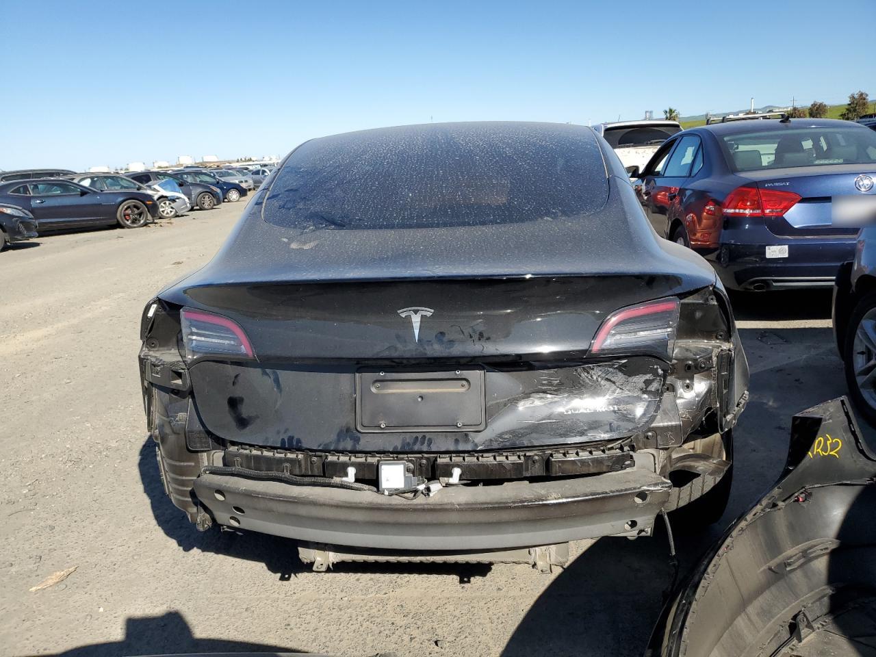 Photo 5 VIN: 5YJ3E1EBXNF254693 - TESLA MODEL 3 