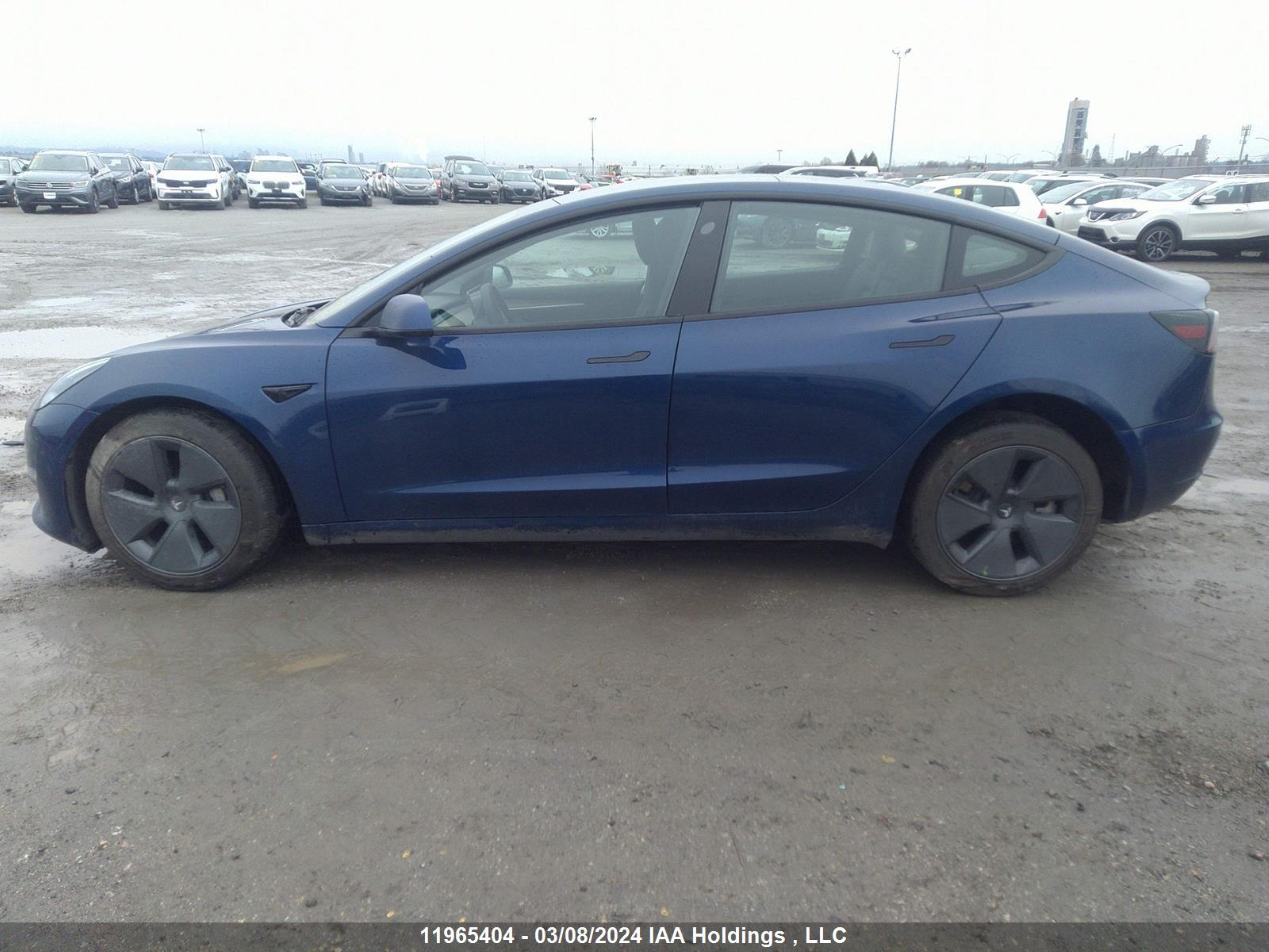 Photo 14 VIN: 5YJ3E1EBXNF255469 - TESLA MODEL 3 