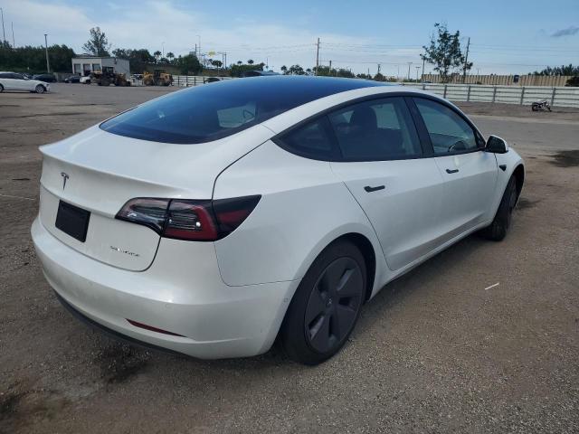 Photo 3 VIN: 5YJ3E1EBXNF267668 - TESLA MODEL 3 