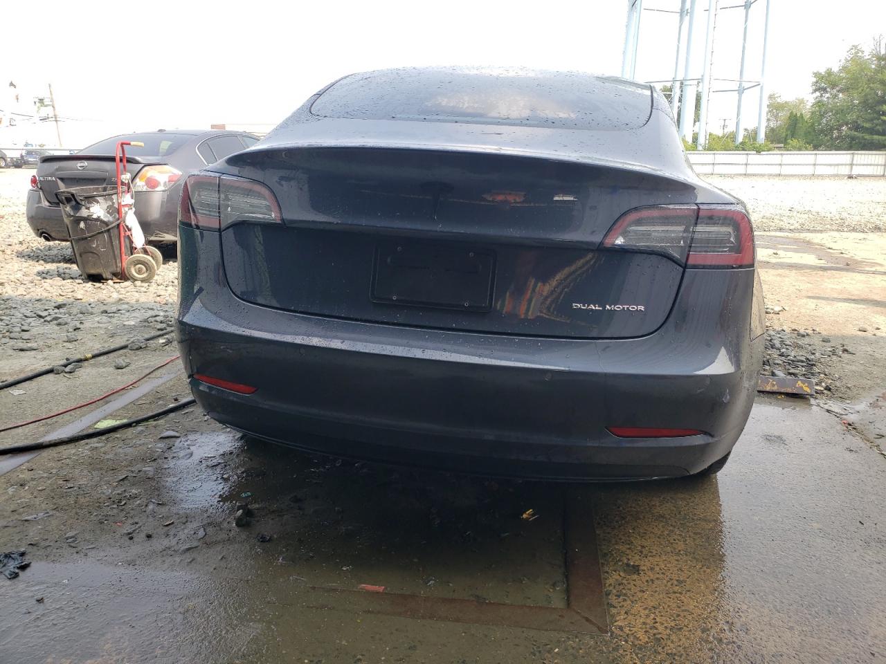 Photo 5 VIN: 5YJ3E1EBXNF344846 - TESLA MODEL 3 