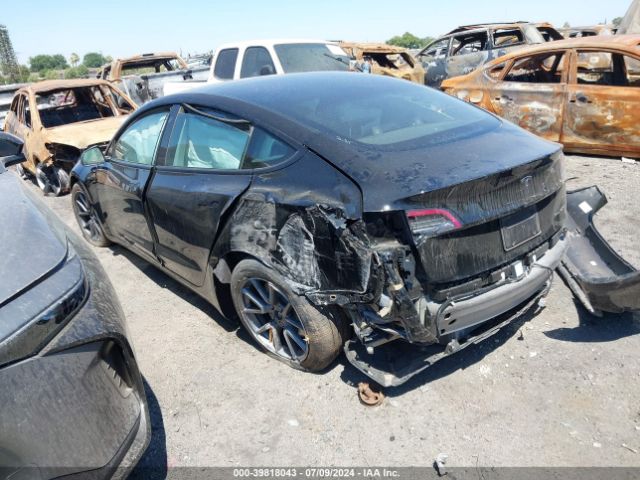 Photo 2 VIN: 5YJ3E1EBXPF705494 - TESLA MODEL 3 