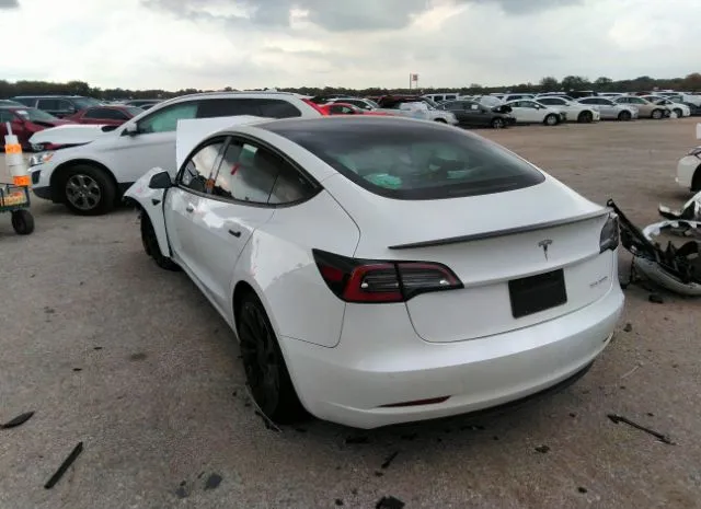 Photo 2 VIN: 5YJ3E1EC1NF204399 - TESLA MODEL 3 