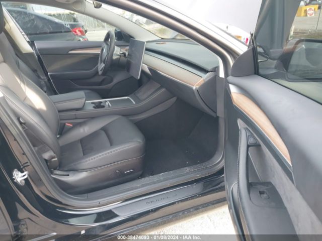 Photo 4 VIN: 5YJ3E1EC1NF275277 - TESLA MODEL 3 