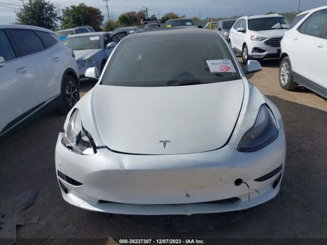 Photo 9 VIN: 5YJ3E1EC1PF480617 - TESLA MODEL 3 