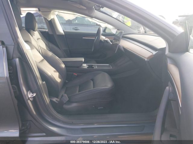 Photo 4 VIN: 5YJ3E1EC1PF507198 - TESLA MODEL 3 