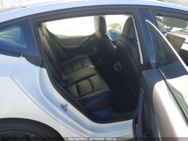 Photo 7 VIN: 5YJ3E1EC2NF241056 - TESLA MODEL 3 