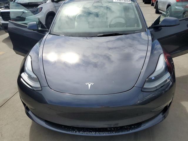 Photo 10 VIN: 5YJ3E1EC2PF677330 - TESLA MODEL 3 