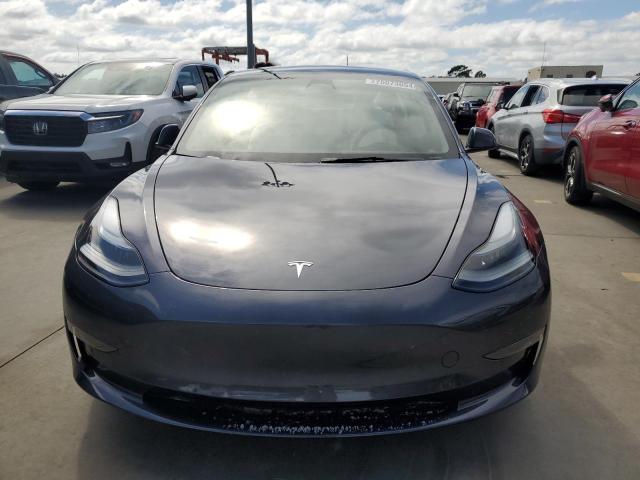 Photo 4 VIN: 5YJ3E1EC2PF677330 - TESLA MODEL 3 