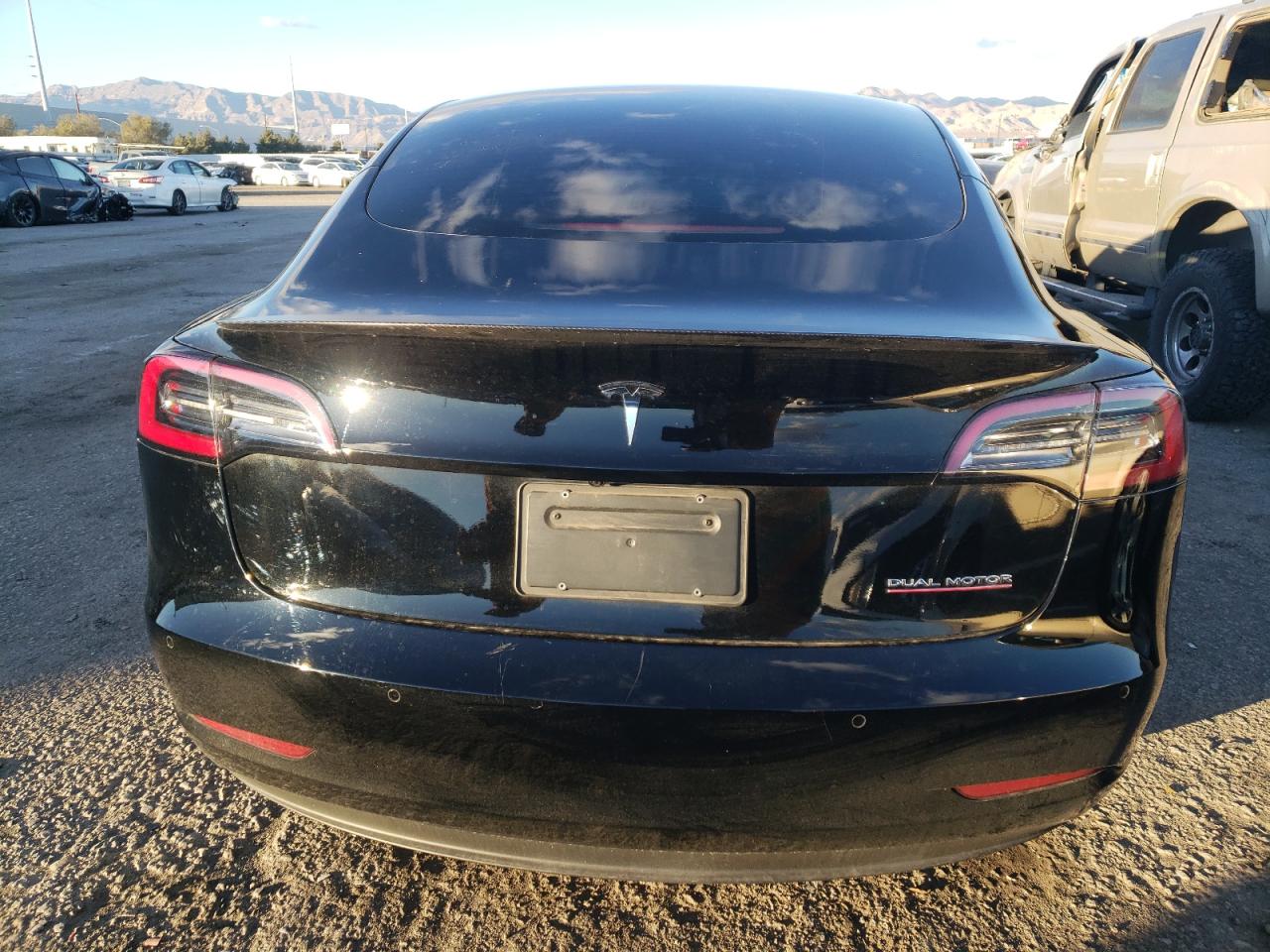 Photo 5 VIN: 5YJ3E1EC3NF241051 - TESLA MODEL 3 