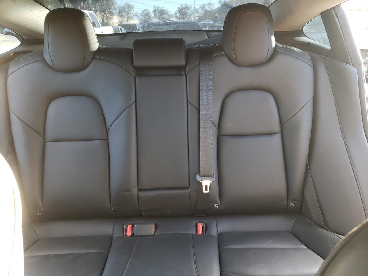 Photo 9 VIN: 5YJ3E1EC3NF241051 - TESLA MODEL 3 