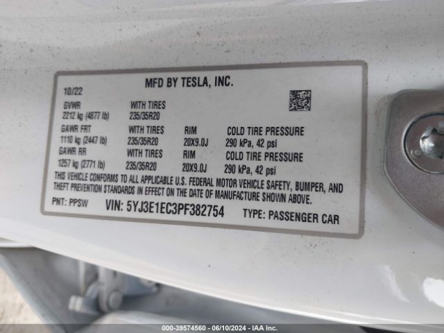 Photo 8 VIN: 5YJ3E1EC3PF382754 - TESLA MODEL 3 