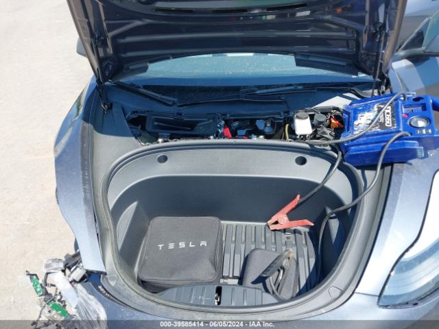 Photo 9 VIN: 5YJ3E1EC3PF587944 - TESLA MODEL 3 