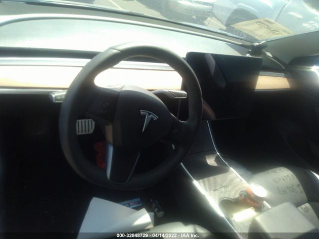 Photo 4 VIN: 5YJ3E1EC4LF669479 - TESLA MODEL 3 