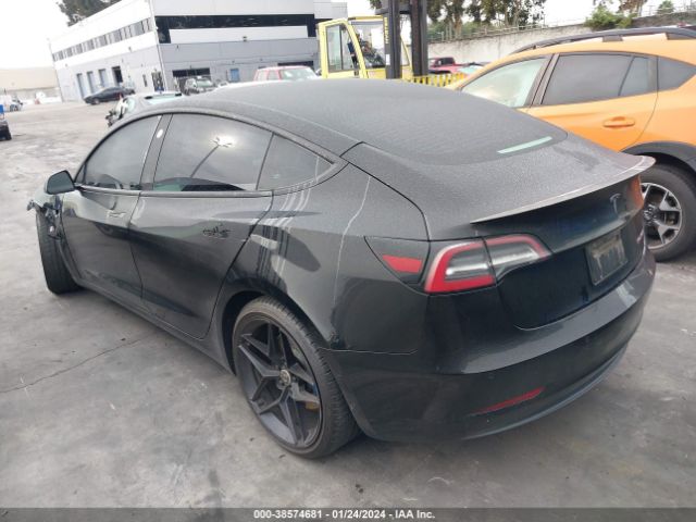 Photo 2 VIN: 5YJ3E1EC4MF926433 - TESLA MODEL 3 