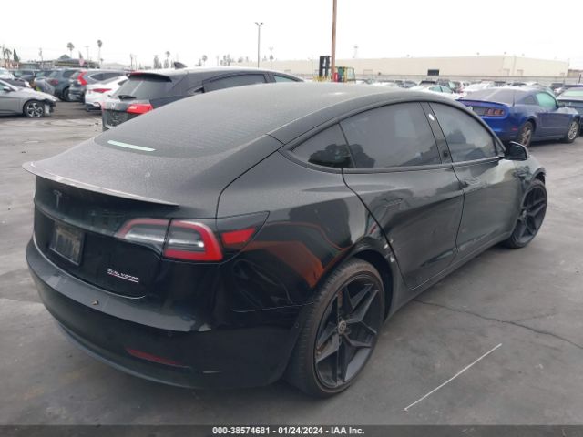 Photo 3 VIN: 5YJ3E1EC4MF926433 - TESLA MODEL 3 