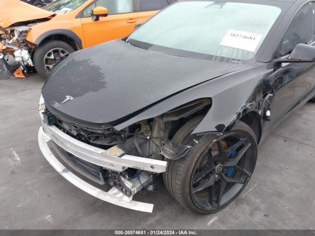 Photo 5 VIN: 5YJ3E1EC4MF926433 - TESLA MODEL 3 