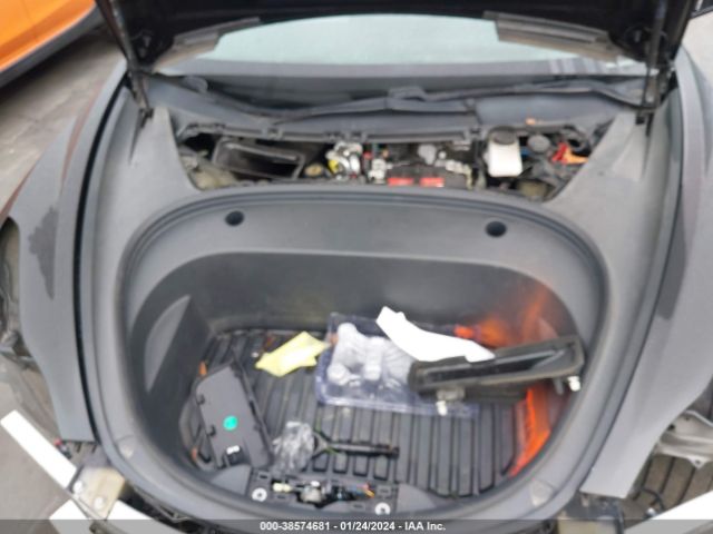 Photo 9 VIN: 5YJ3E1EC4MF926433 - TESLA MODEL 3 