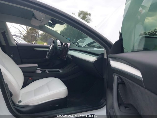 Photo 4 VIN: 5YJ3E1EC4NF208317 - TESLA MODEL 3 