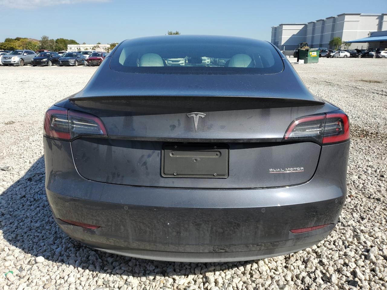 Photo 5 VIN: 5YJ3E1EC4NF308238 - TESLA MODEL 3 