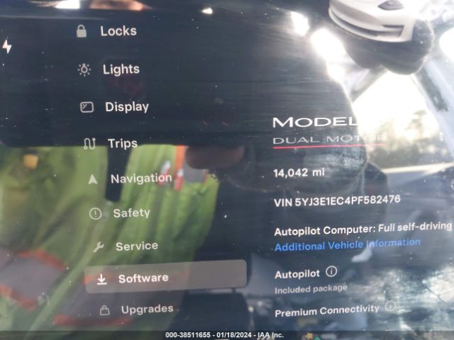 Photo 6 VIN: 5YJ3E1EC4PF582476 - TESLA MODEL 3 