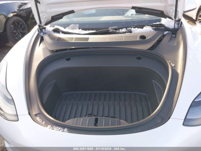 Photo 9 VIN: 5YJ3E1EC4PF582476 - TESLA MODEL 3 