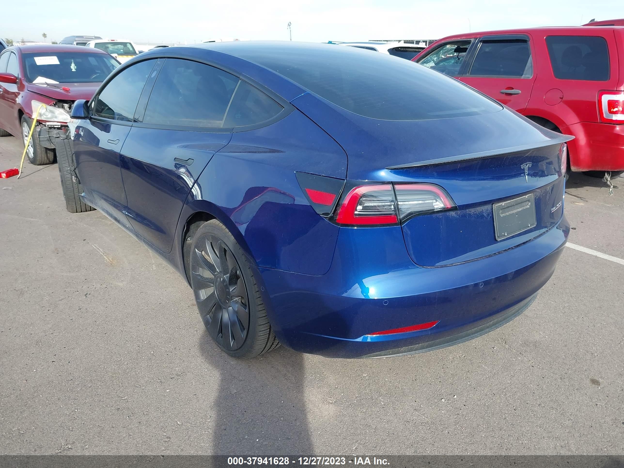 Photo 2 VIN: 5YJ3E1EC5NF151920 - TESLA MODEL 3 