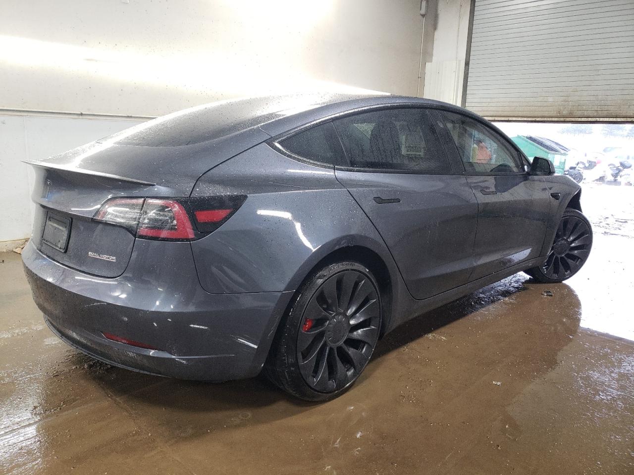 Photo 2 VIN: 5YJ3E1EC5NF204390 - TESLA MODEL 3 