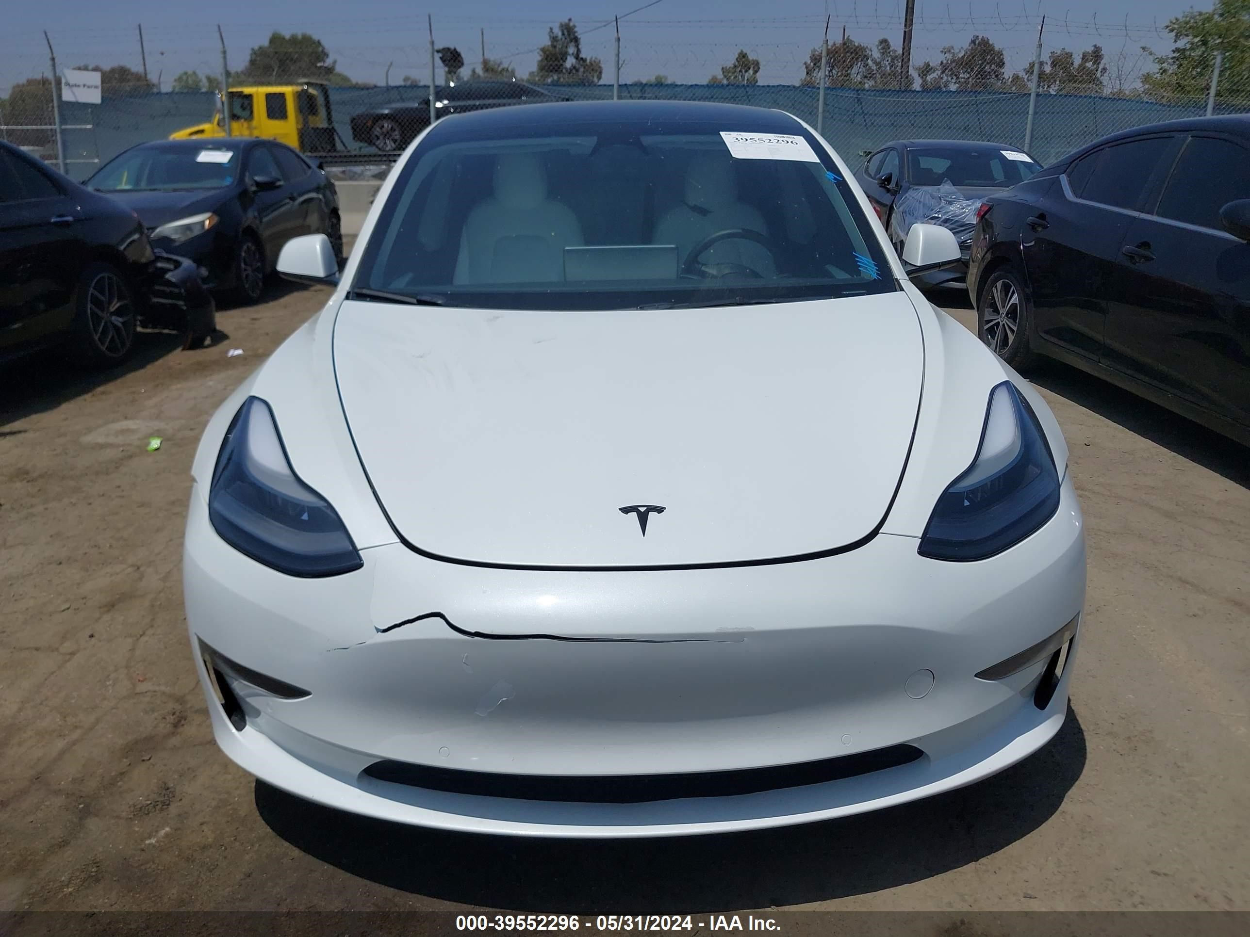 Photo 11 VIN: 5YJ3E1EC5NF208651 - TESLA MODEL 3 