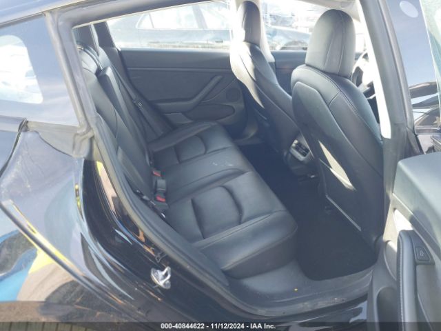 Photo 7 VIN: 5YJ3E1EC5NF261155 - TESLA MODEL 3 