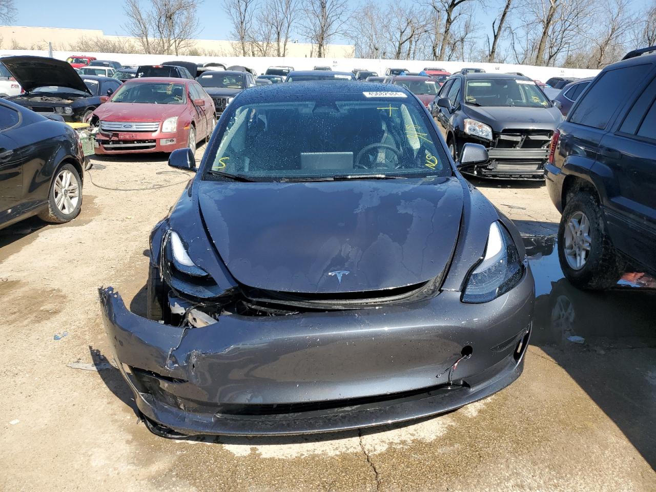 Photo 4 VIN: 5YJ3E1EC5PF671232 - TESLA MODEL 3 