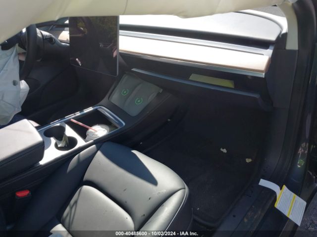 Photo 4 VIN: 5YJ3E1EC5PF709848 - TESLA MODEL 3 