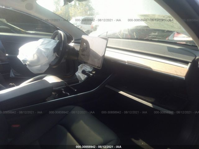 Photo 4 VIN: 5YJ3E1EC6LF796203 - TESLA MODEL 3 