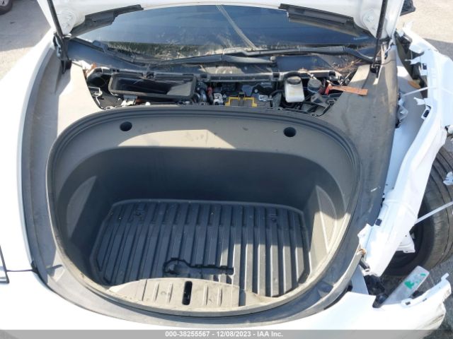 Photo 9 VIN: 5YJ3E1EC6MF030151 - TESLA MODEL 3 