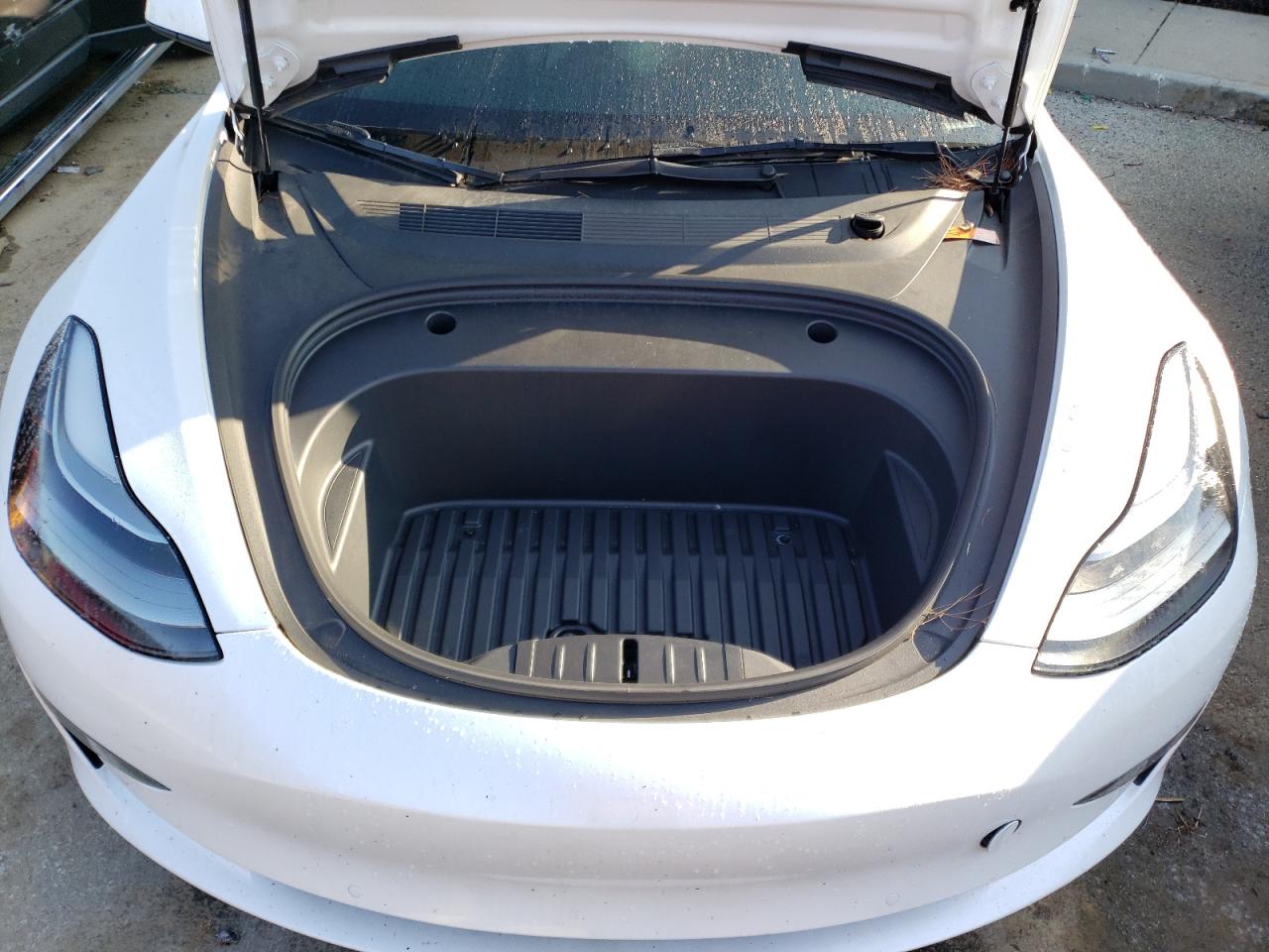 Photo 10 VIN: 5YJ3E1EC6NF122913 - TESLA MODEL 3 