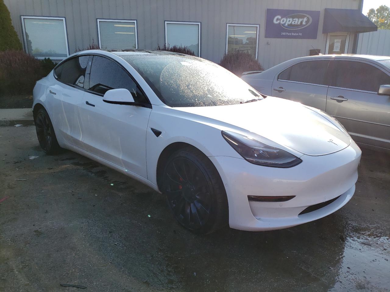 Photo 3 VIN: 5YJ3E1EC6NF122913 - TESLA MODEL 3 