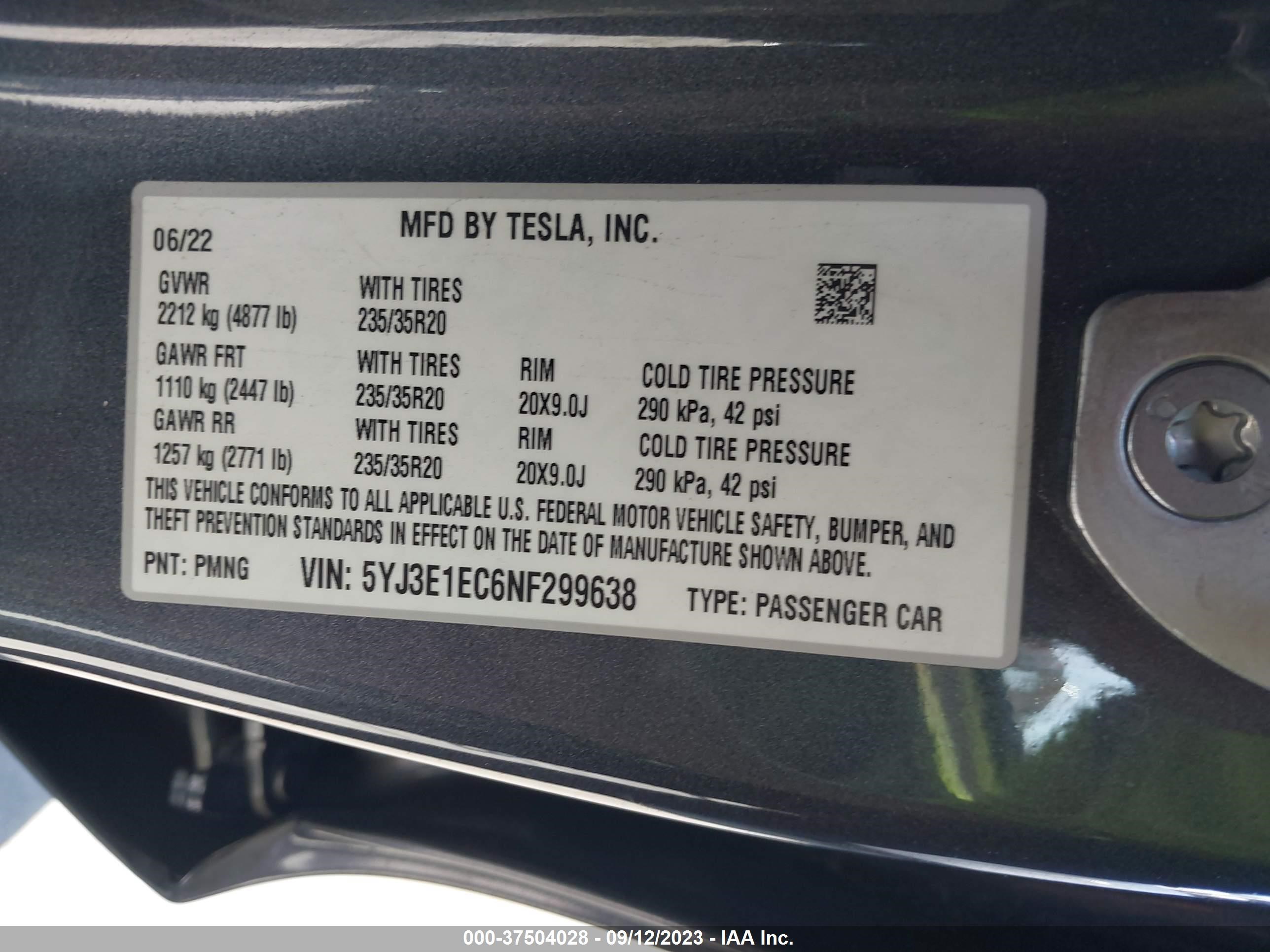 Photo 8 VIN: 5YJ3E1EC6NF299638 - TESLA MODEL 3 