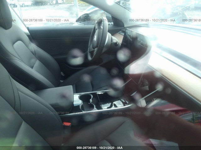 Photo 4 VIN: 5YJ3E1EC7LF586211 - TESLA MODEL 3 