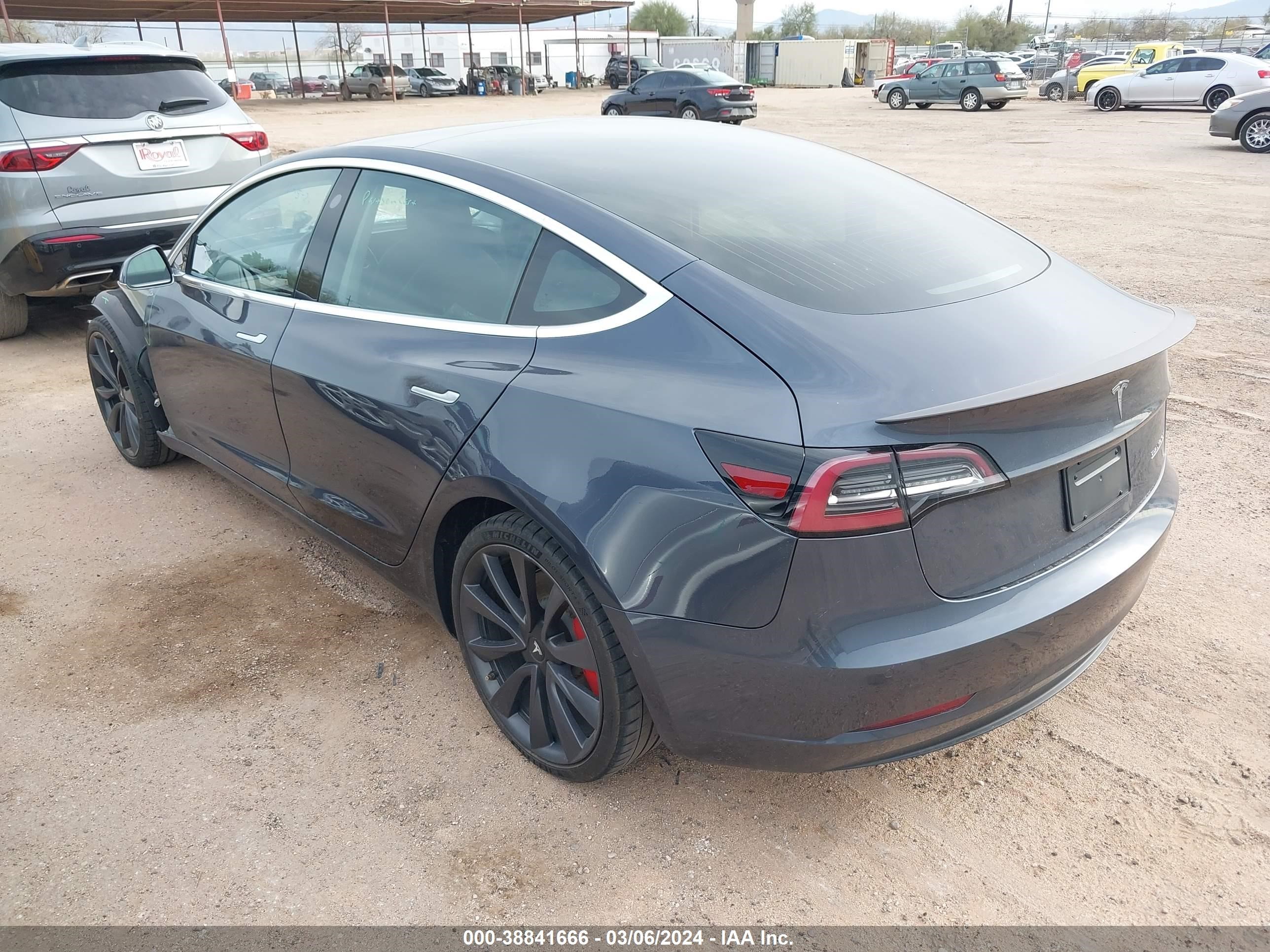 Photo 2 VIN: 5YJ3E1EC7LF742019 - TESLA MODEL 3 