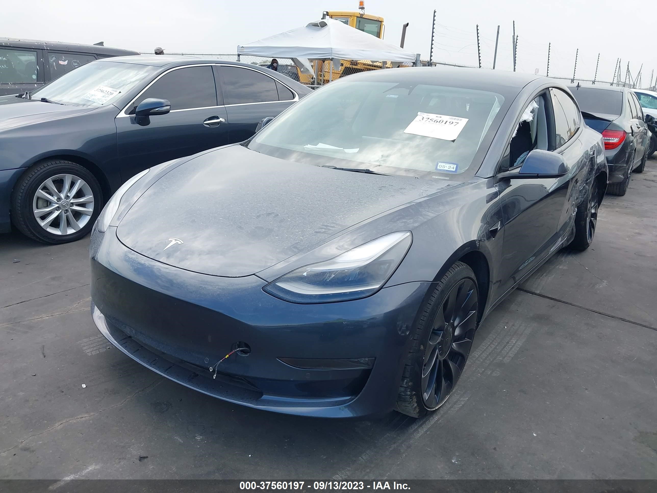 Photo 1 VIN: 5YJ3E1EC7NF261867 - TESLA MODEL 3 