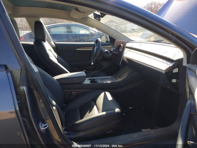 Photo 4 VIN: 5YJ3E1EC7PF561587 - TESLA MODEL 3 